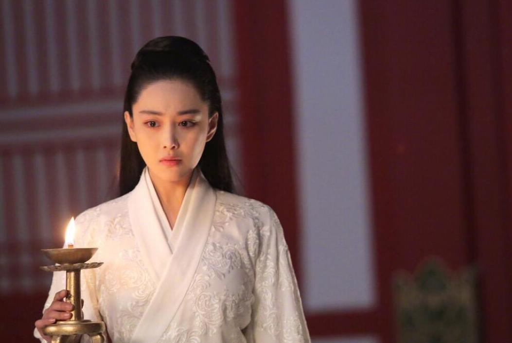 古代皇帝的“*夜初**”给了谁?不是皇后也不是皇妃,但这种人很常见