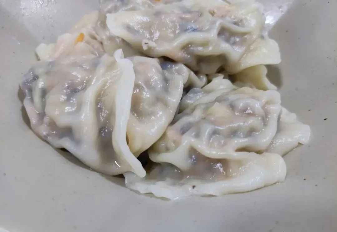 如何防止速冻饺子运输中粘连,饺子煮好后打包怎么做不粘连