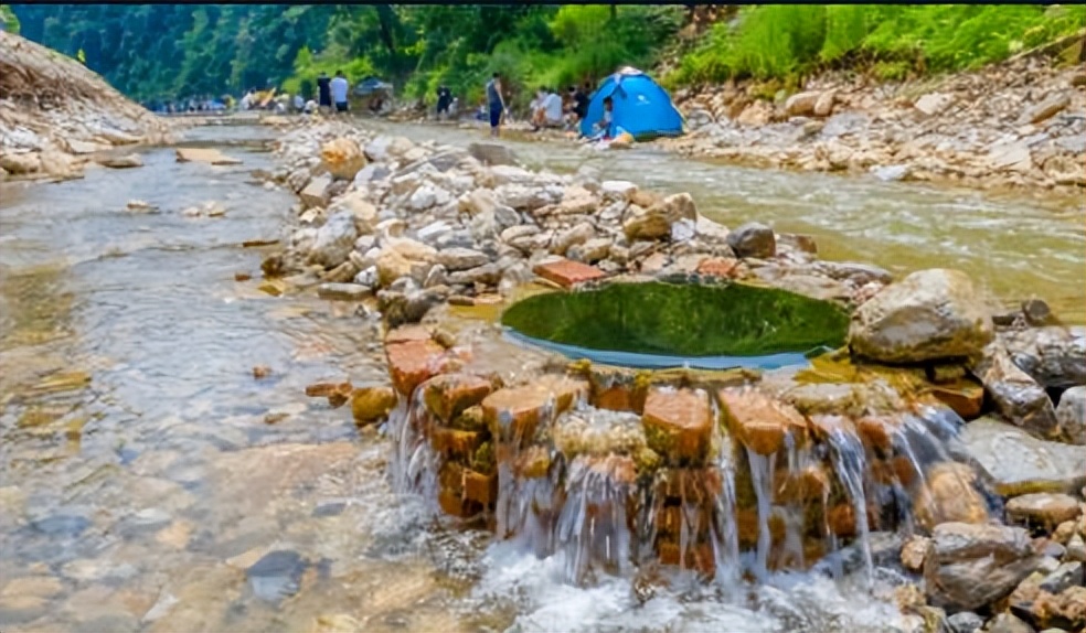 济南郁金香网红打卡地,济南网红打卡地景点