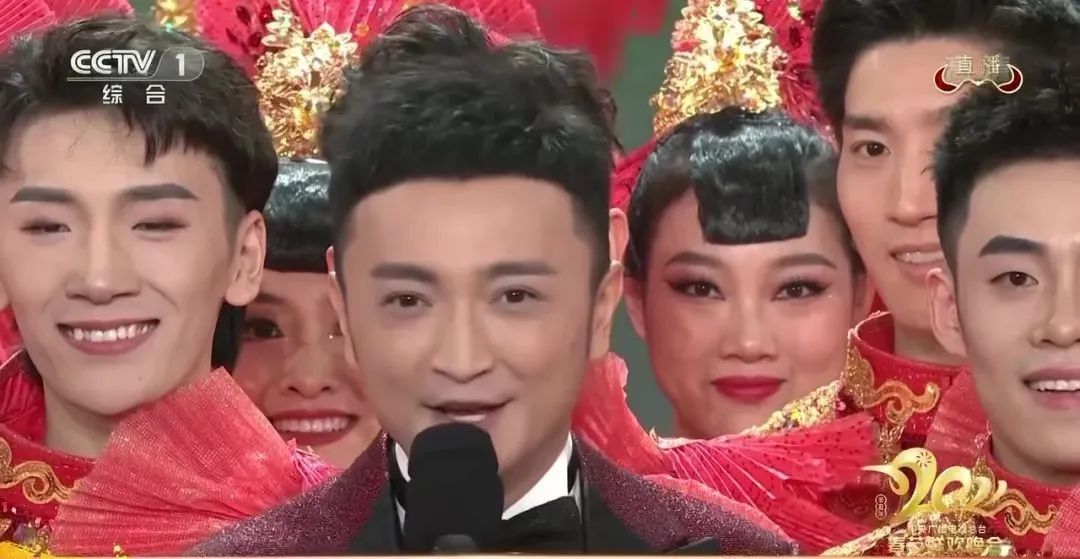 黑眼圈真是烦死人了,如何看待黑眼圈愁坏了这届年轻人