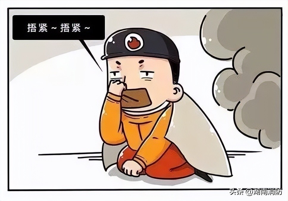 上海一小区突发火灾,上海一小区凌晨突发火灾