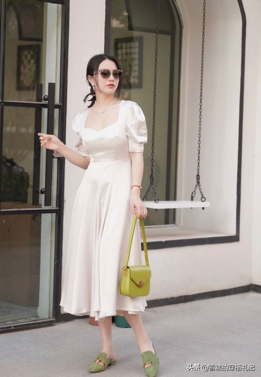 初春穿这4双鞋子经典又时髦,什么鞋子百搭又舒服又耐穿