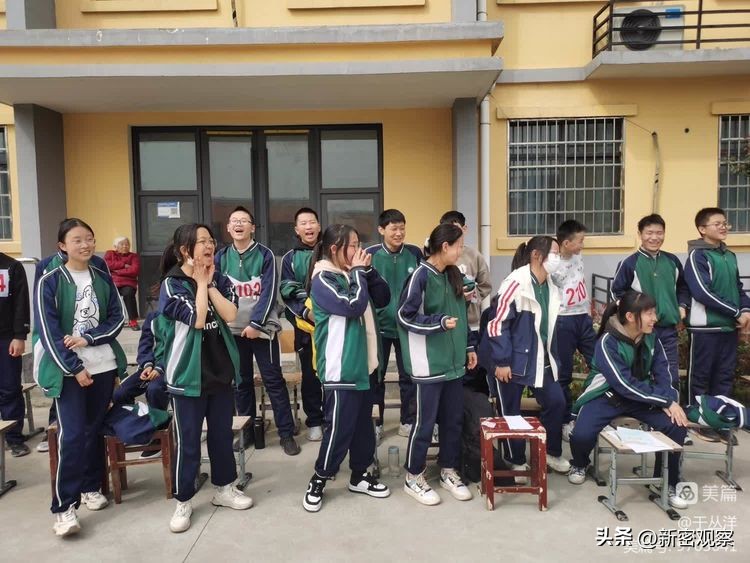 刘台庄镇初级中学运动会,刘寨镇初级中学红歌比赛