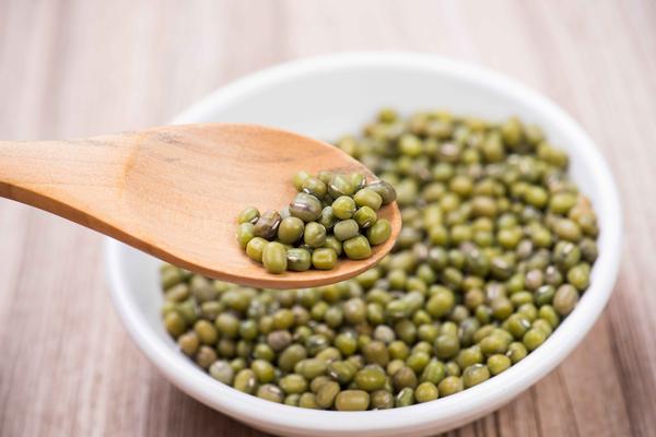 养肝养命这9种食物煮水喝,养肝护肝有哪些食物可以吃