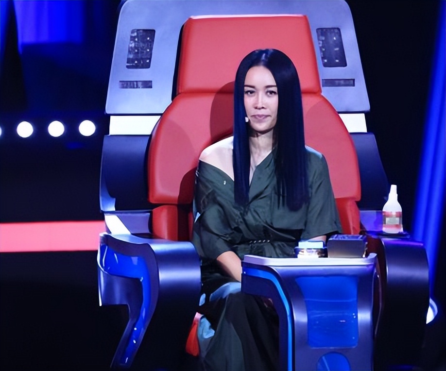 那英的辛酸经历,成名之路那英完整版