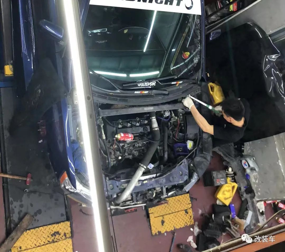 三菱翼神各个配置图片,翼神移植4b11t和evo10