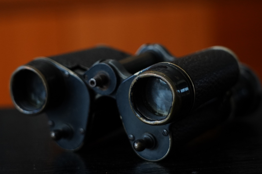 收藏经典望远镜 (古典棱镜望远镜)