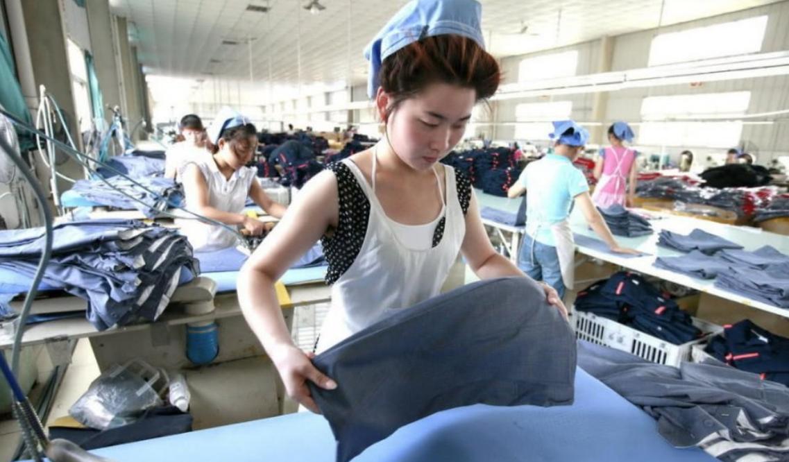 工厂女生追男生,工厂女孩追男孩的原视频