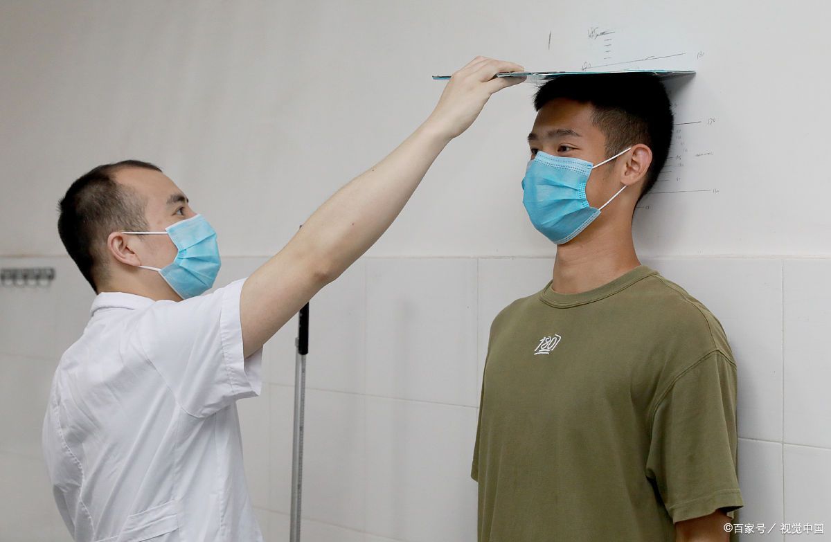 12岁男孩身高1.65米可以长高多少,12岁1个月长高20cm的魔鬼训练