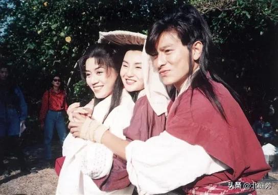 武侠电影中的十大经典歌曲,经典武侠电影歌曲30首精选