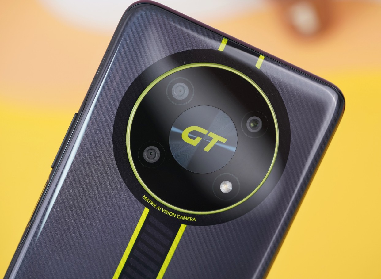 2023年5千左右最值得入手的手机,2023年2500左右最值得入手的手机