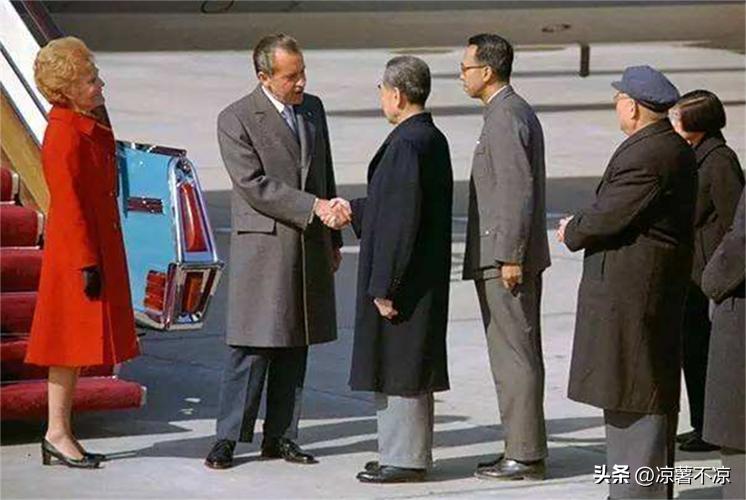 上世纪九十年代，英国为何愿意归还香港？中英曾展开哪些交锋？