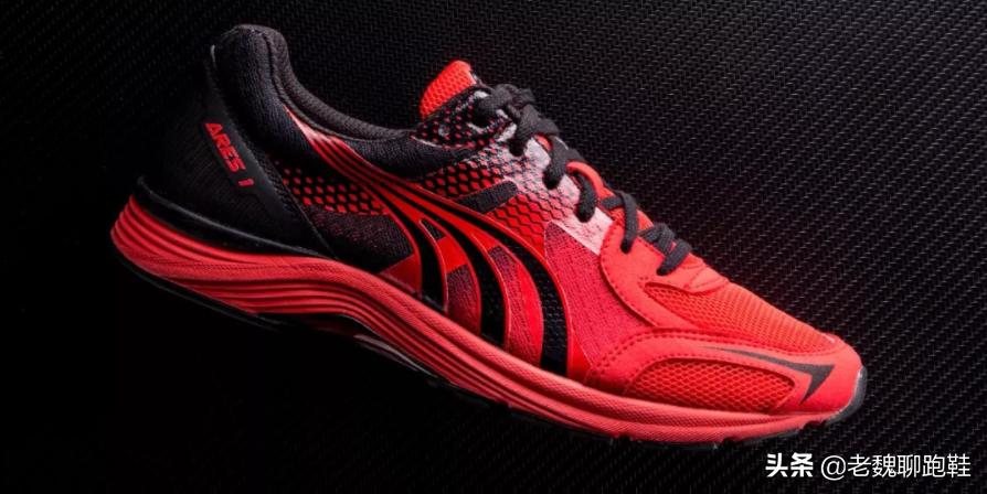 国产安踏跑鞋评测,361安踏和特步哪种鞋子比较耐穿