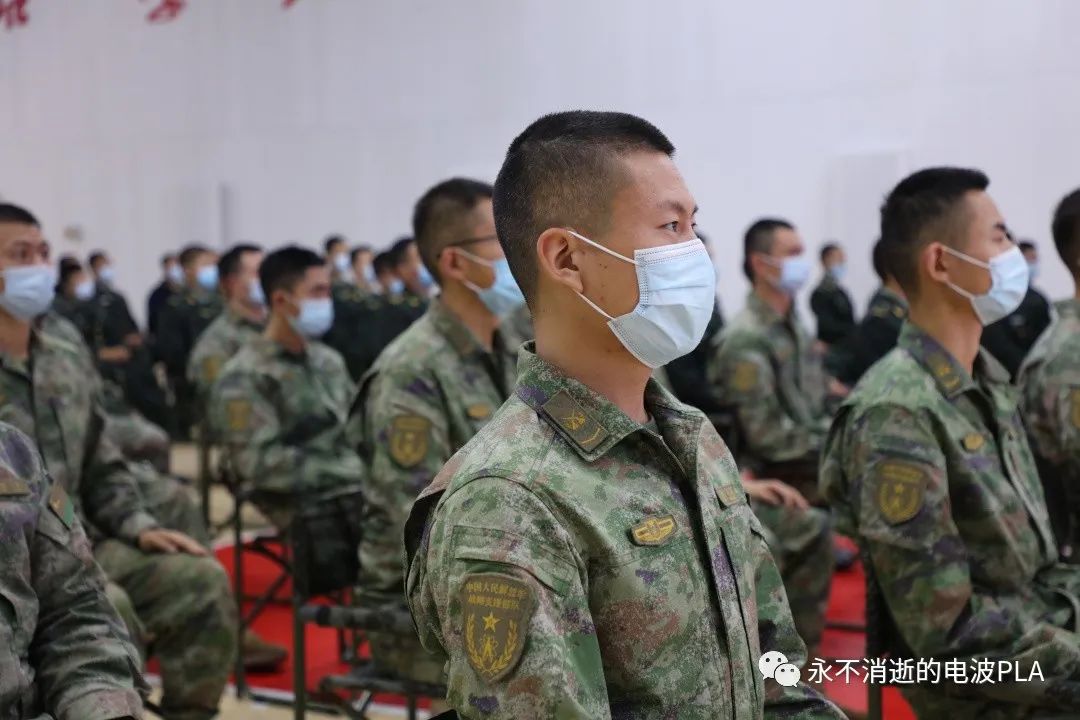 二十大进行时|信息通信部队和工程兵部队迅速掀起学习热潮