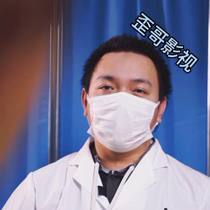 小哥被抛弃,小哥惨遭女友背叛