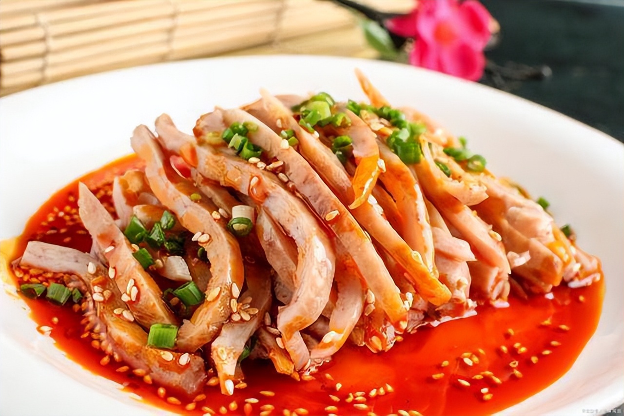 一菜一格百菜百味是什么菜,一菜一格百菜百味川菜