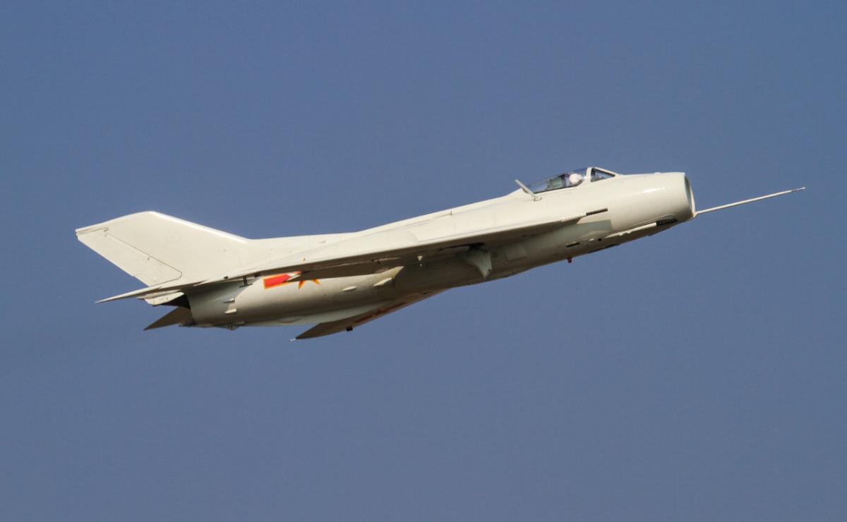 赞比亚歼6,1979年赞比亚