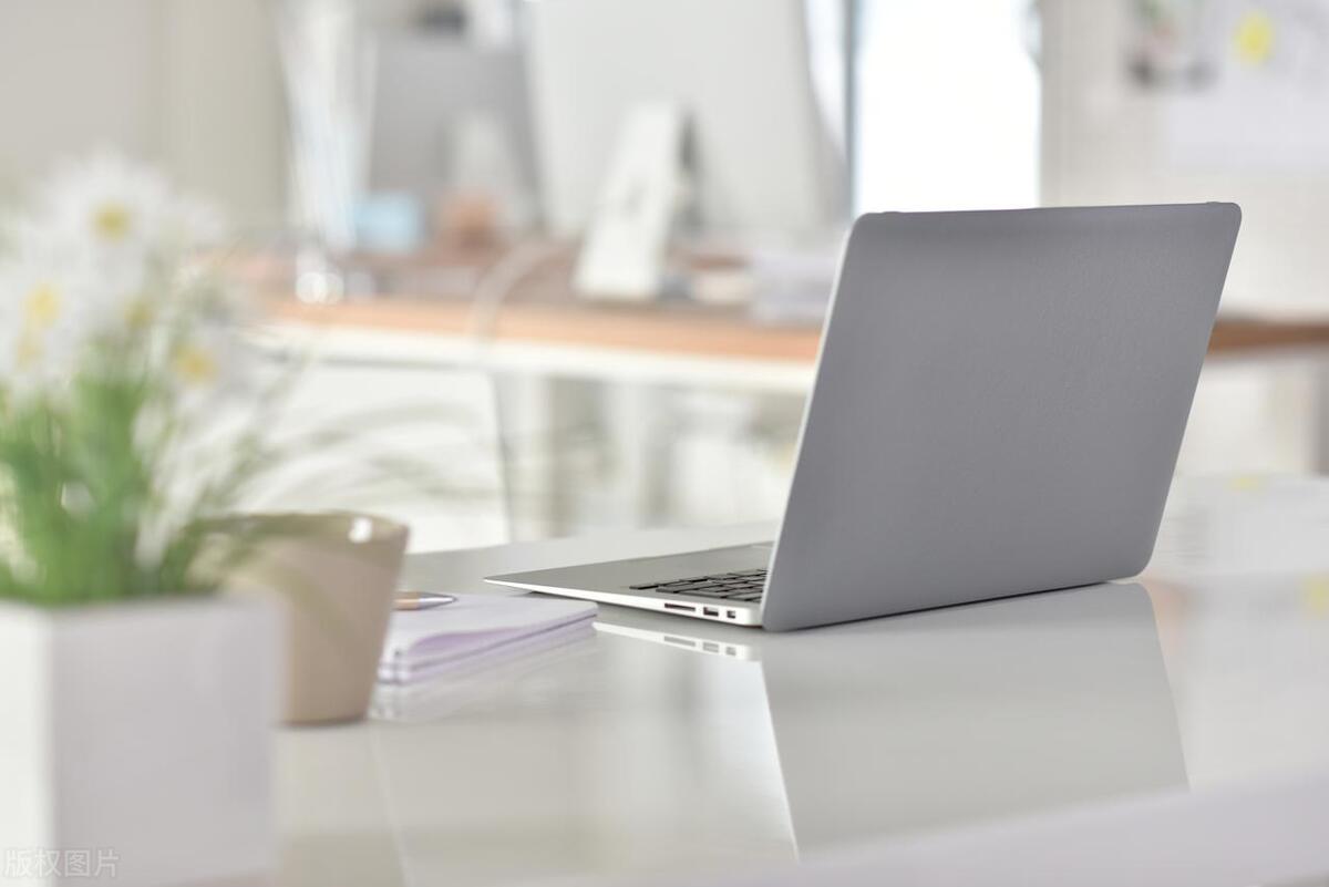 电脑蓝屏0xc0000001,电脑蓝屏出现你的设备需要重启