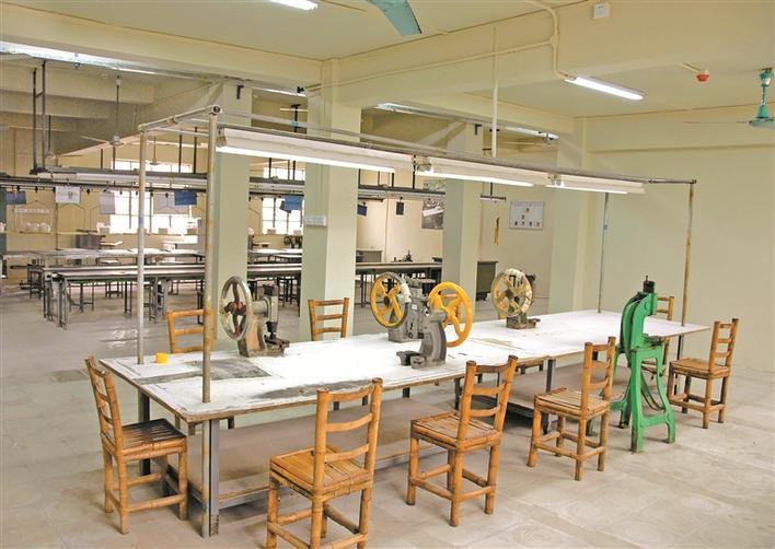 忆香港电子业60年往事，及对内地的带动|科技老兵戴辉