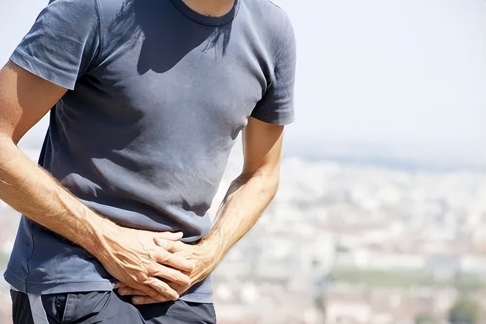 70岁以上老年人夜尿频吃什么药好,老年人尿急尿频尿裤子是什么原因