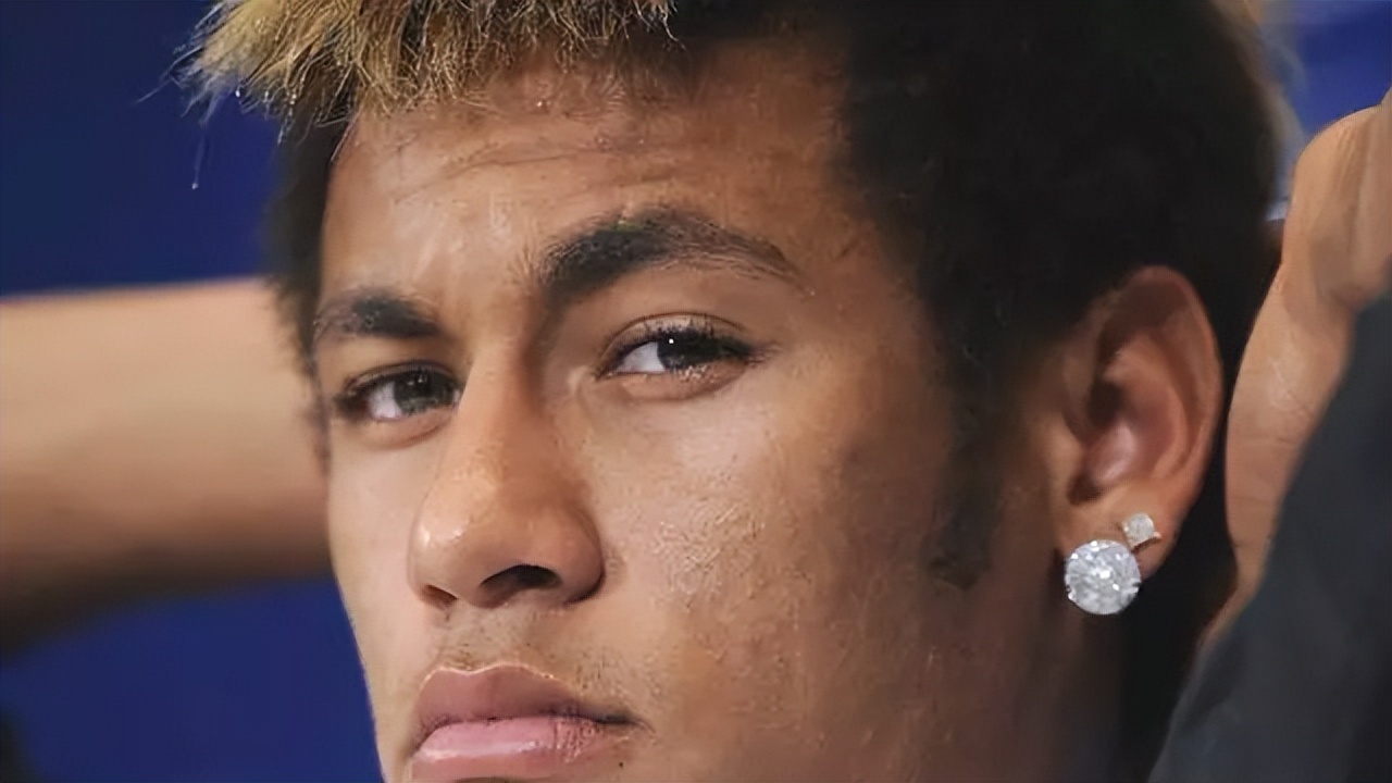 这届世界杯梅西和c罗的表现,c罗内马尔2018世界杯