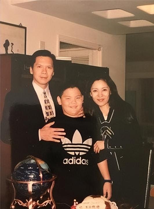 郭碧婷豪门之路完整视频,郭碧婷才是真正的人生赢家