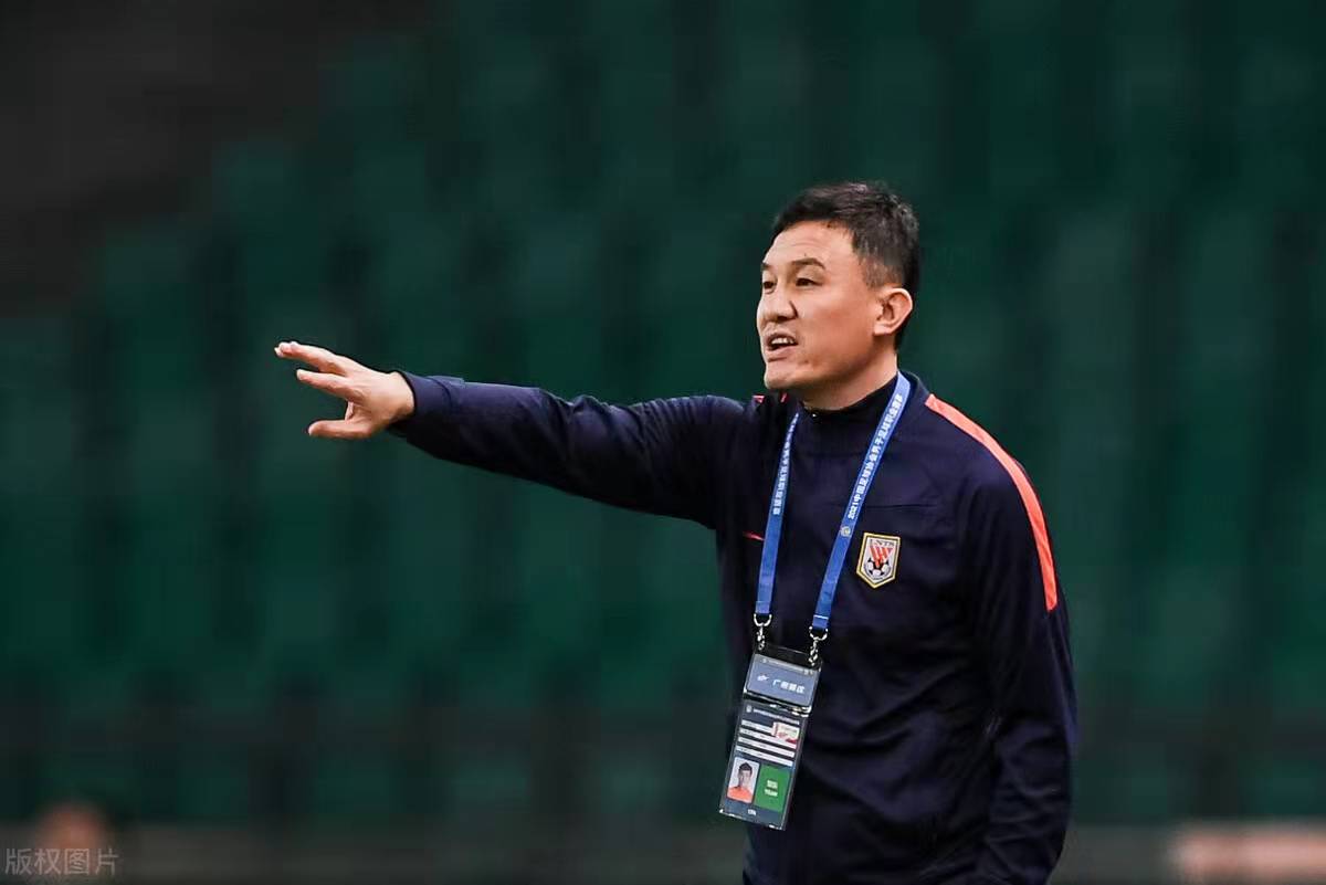 会呼吸的痛钢琴演奏,会呼吸的痛美声版男