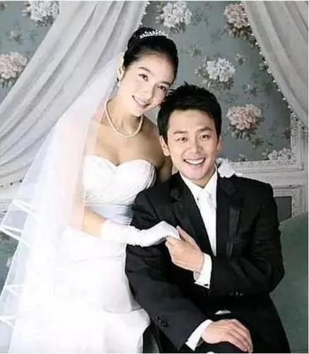 韦唯遭受过家庭暴力吗,贾静雯和韦唯现状