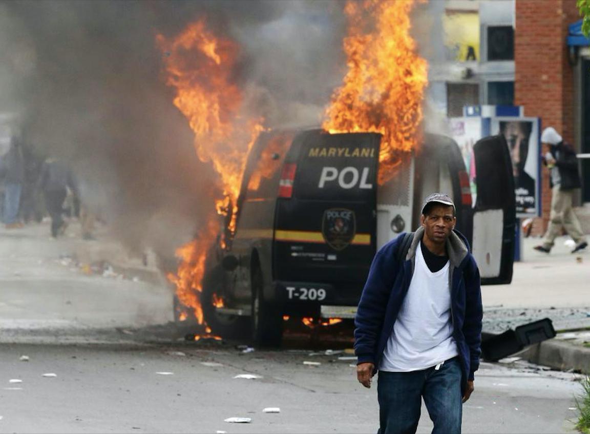 黑人到底怎么了？都是美国公民，美国为何如此痛恨黑人？