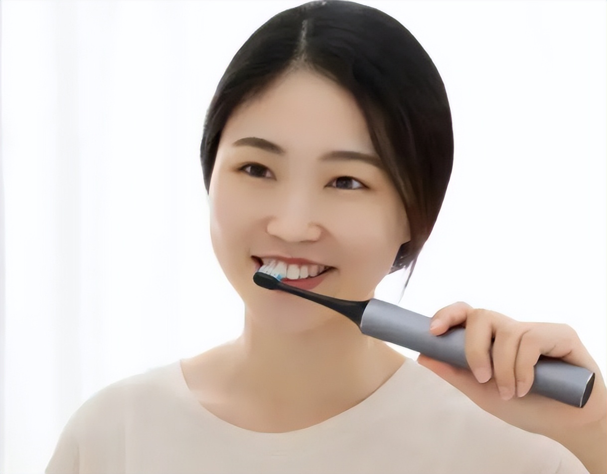 牙结石可以自己抠掉吗,牙结石可以自己抠掉牙根痒怎么办