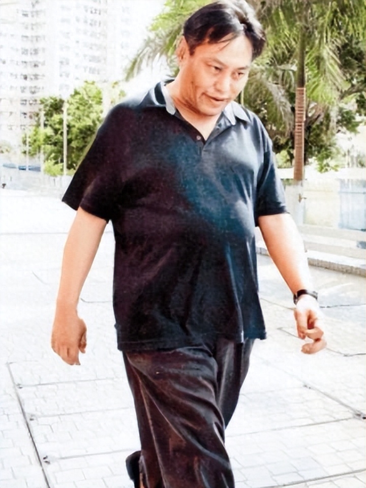 狂野夜晚：张凯丽与罗兆辉的惊人秘密揭晓！