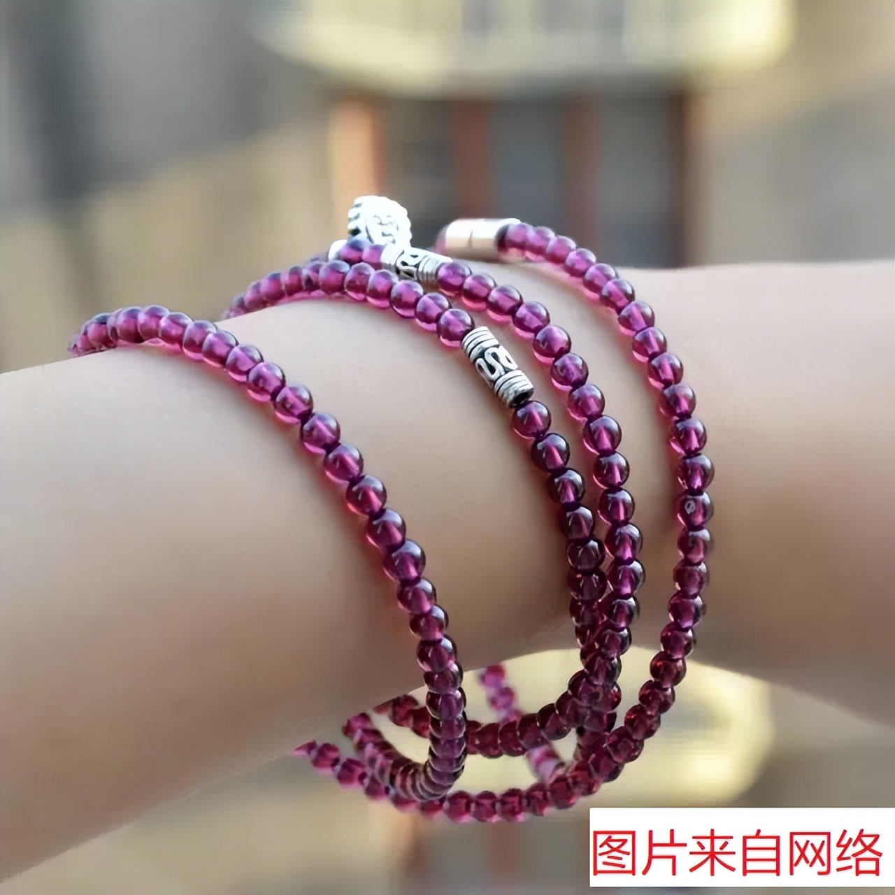 怎样鉴别石榴石真假,石榴石手链真假如何鉴别