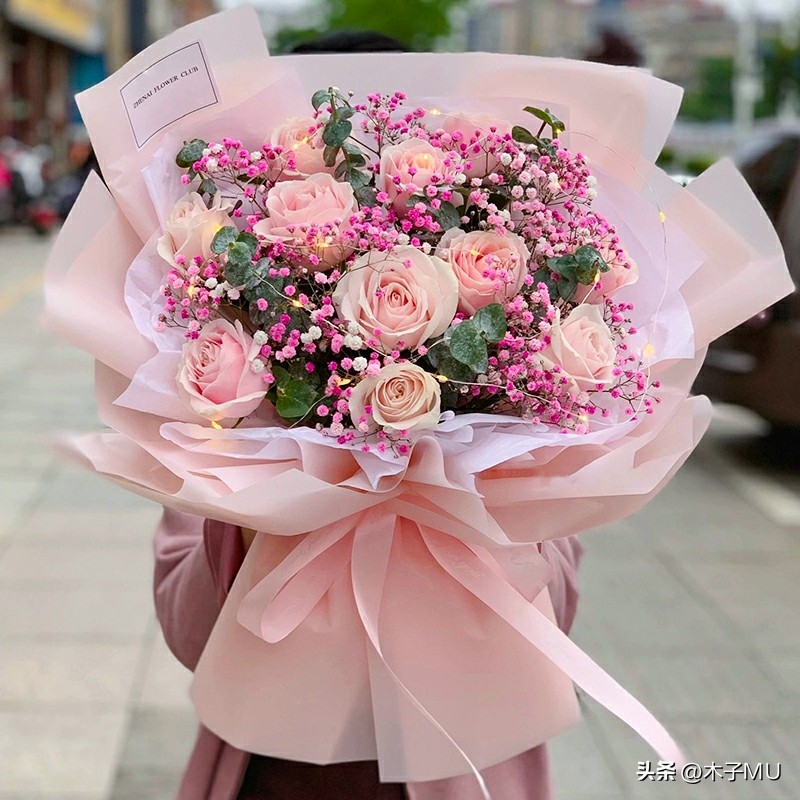 玫瑰送11朵还是19朵的含义,送花送11朵玫瑰代表什么