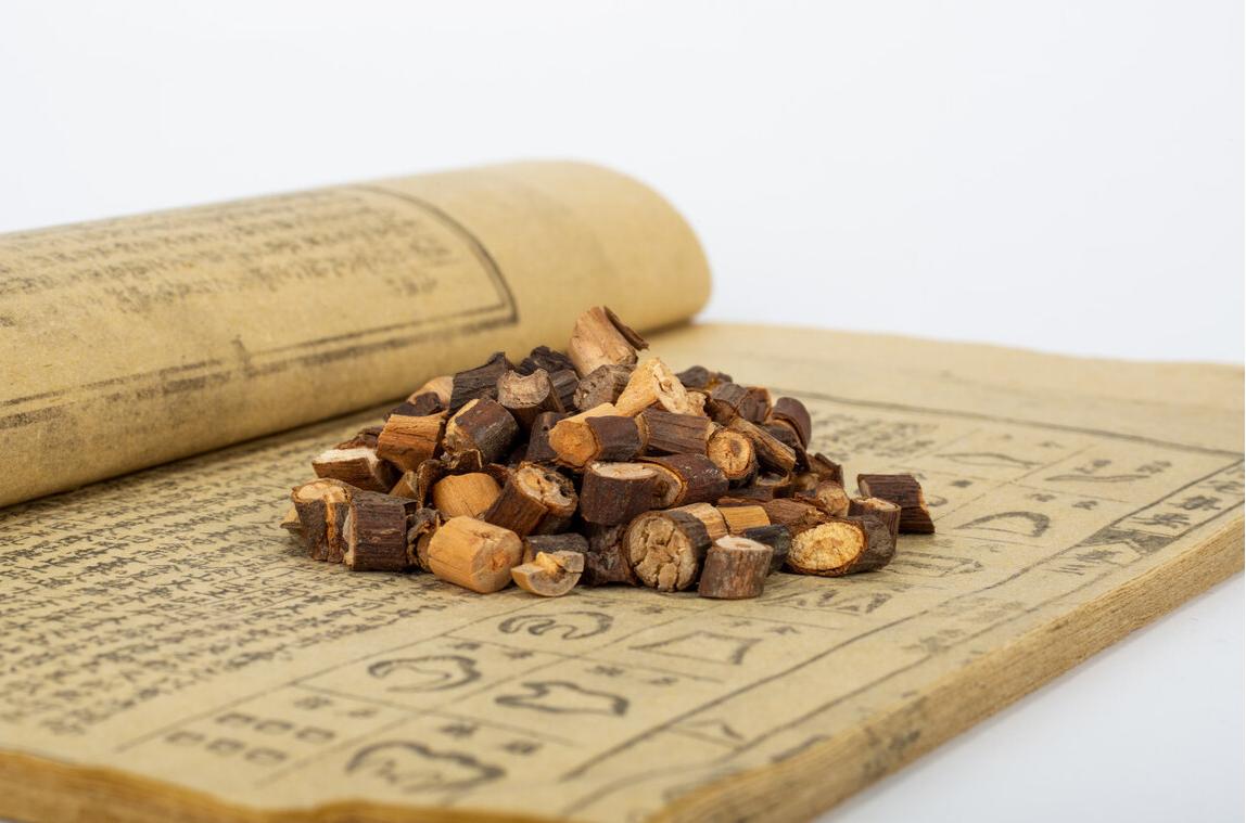 秋水仙碱损伤肝肾吗,秋水仙碱伤肝可以加护肝药吗