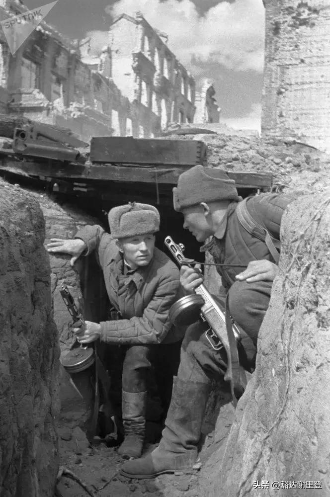 二战转折点斯大林格勒战役解说,斯大林格勒为什么说是二战转折点