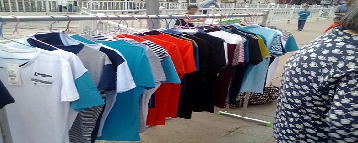 摆摊日记的真实经历,第一次摆摊亲身经历