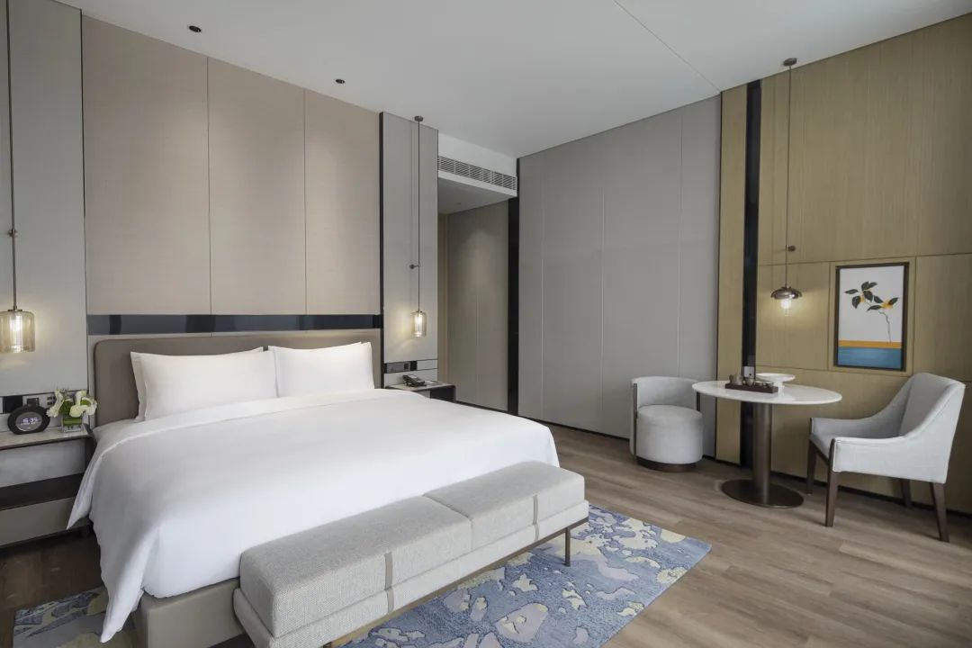 江苏宜兴悬崖酒店,宜兴市悬崖酒店