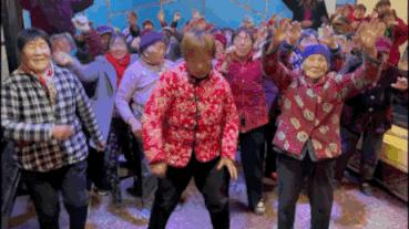 2020最火搞笑的对联,对联大全搞笑过年