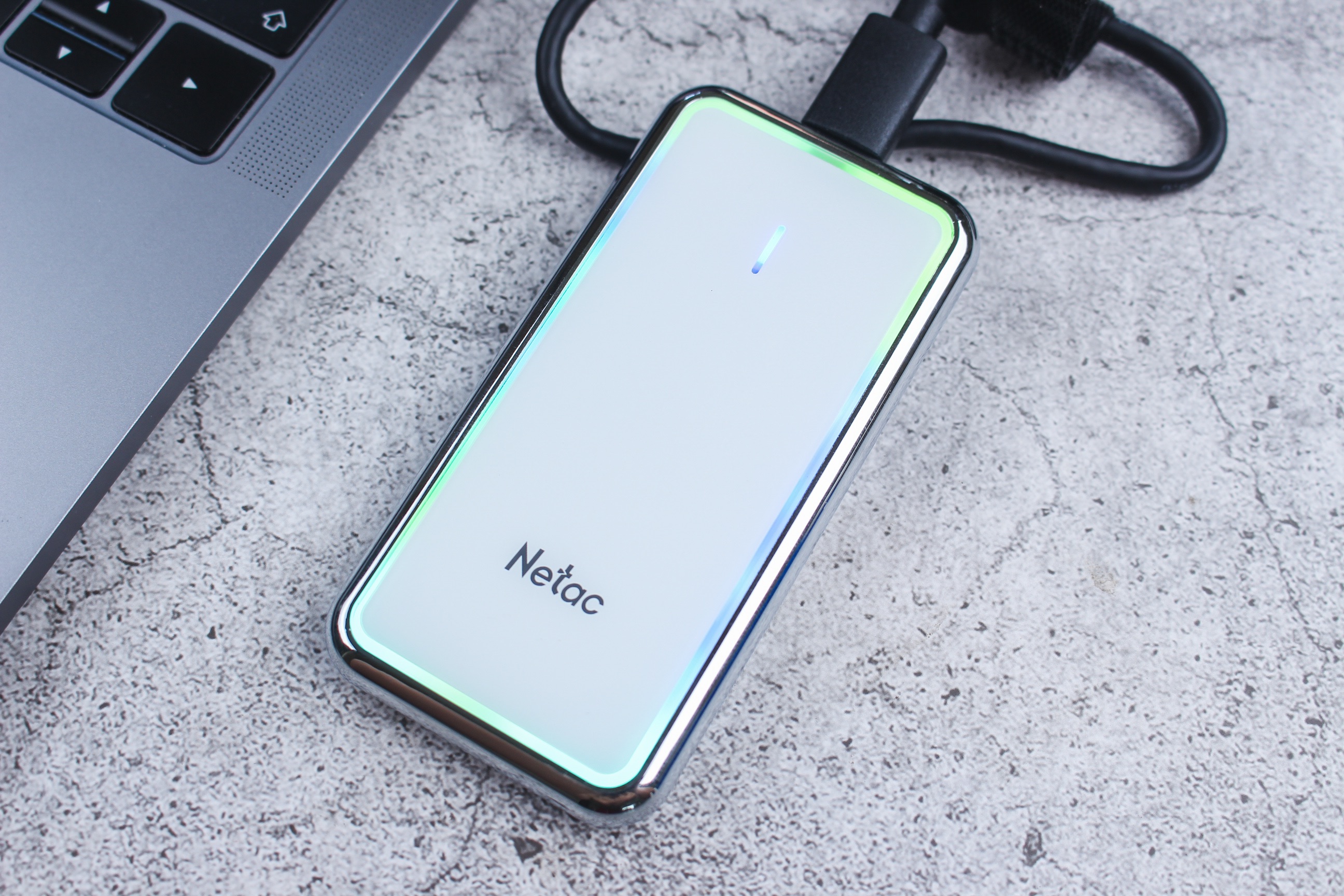 朗科zslim移动固态硬盘,朗科移动固态硬盘zx20