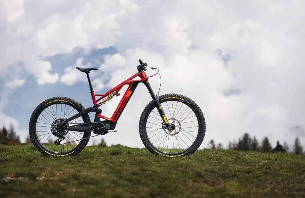 新款加气电动自行车,gasgas电动自行车