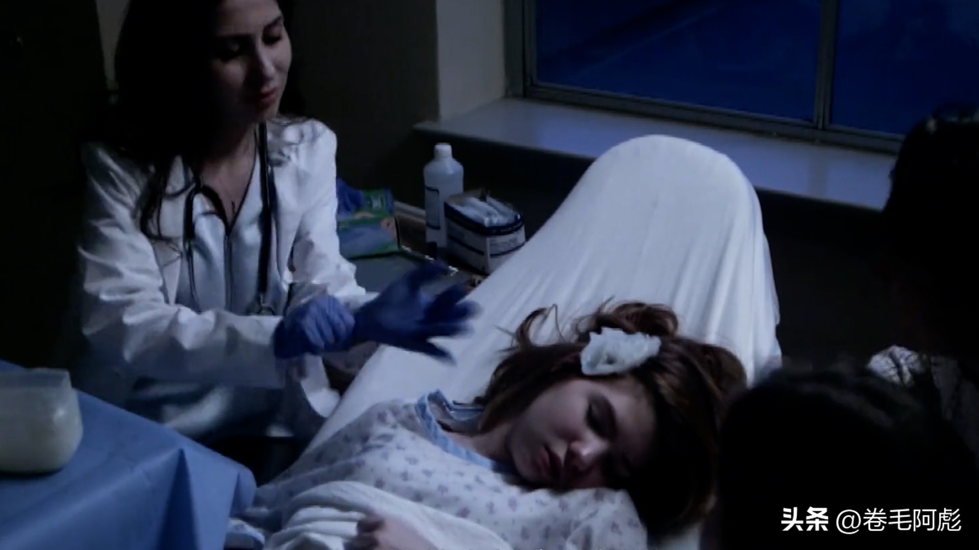 美国女子吃蜱虫被咬死,美国女子被虫子咬