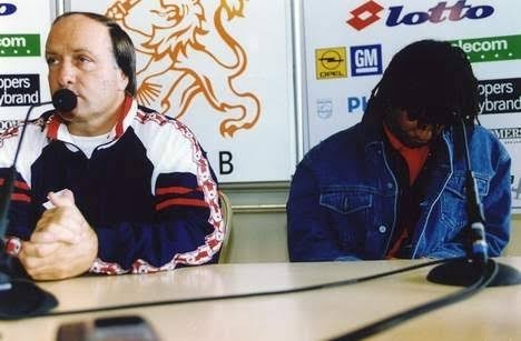 盘点足坛十大奇葩门将,足坛50大奇葩事件