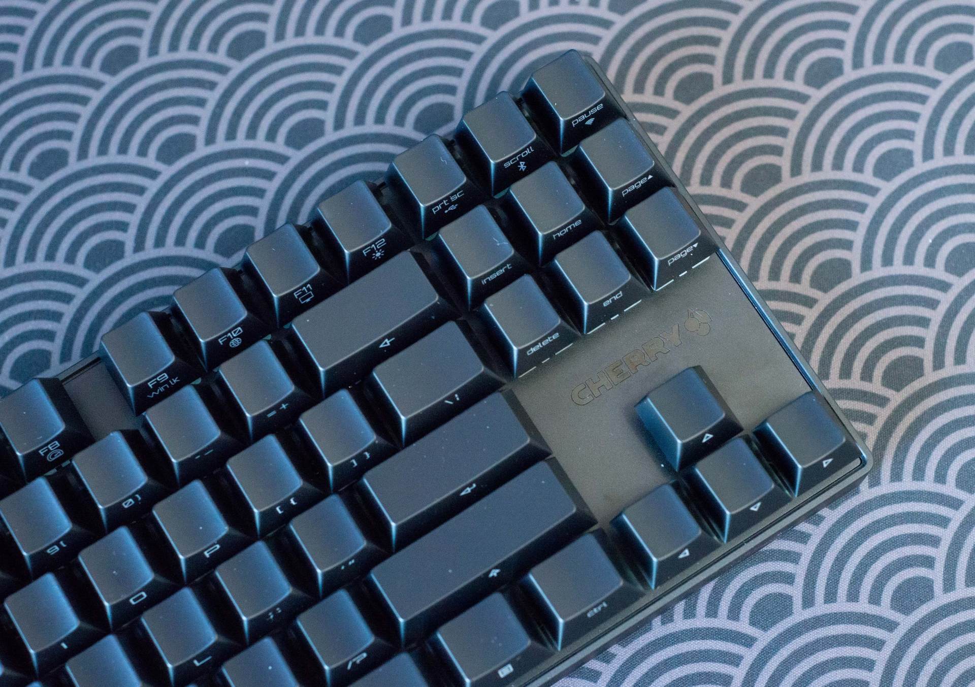 cherrymx8.2鏃犵嚎鏈烘閿洏,cherrymx8.2鏈烘閿洏