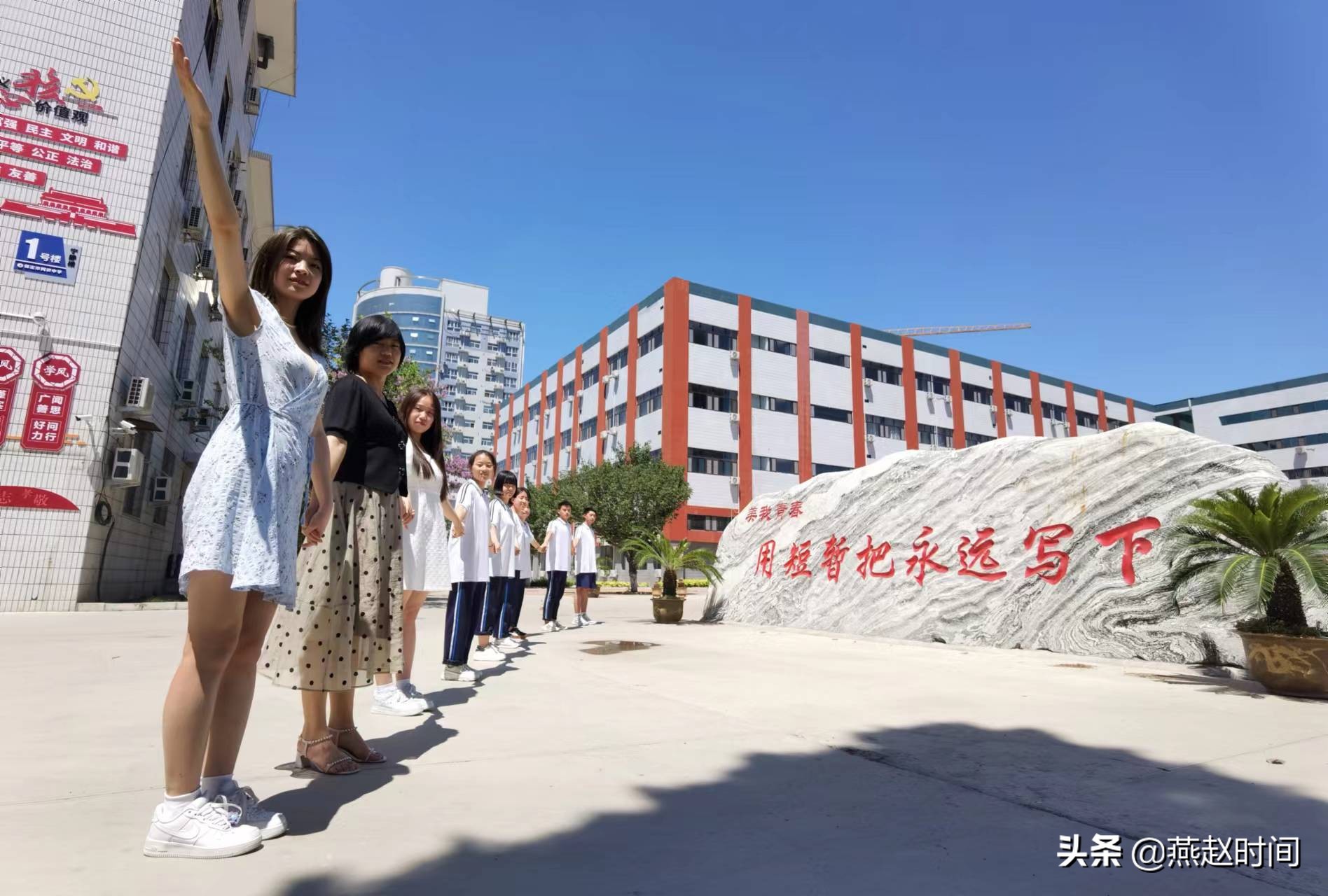 全省高考数学最难最高分9分,最难高考数学2013