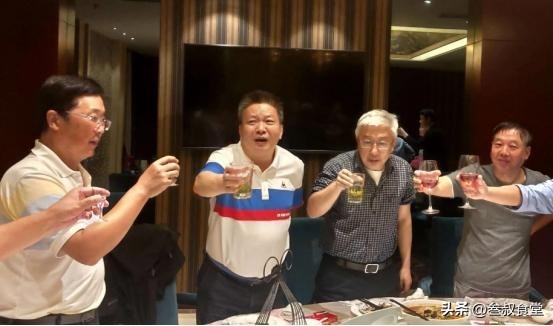 喝完酒以后多久开车才不算酒驾呢,喝完酒后多久可以开车不属于酒驾