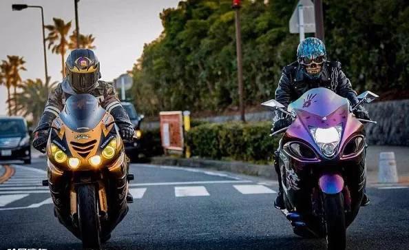 川崎六眼魔神zzr1400,经典不再