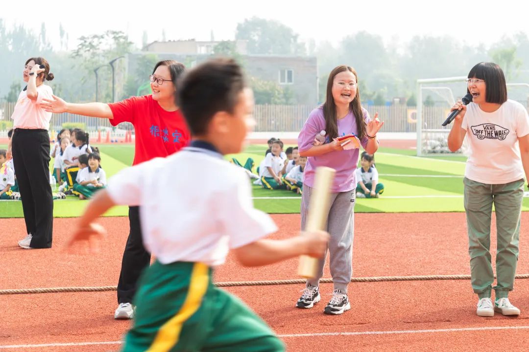 喜迎二十大奋进新征程开启新时代,房山首师大育新学校