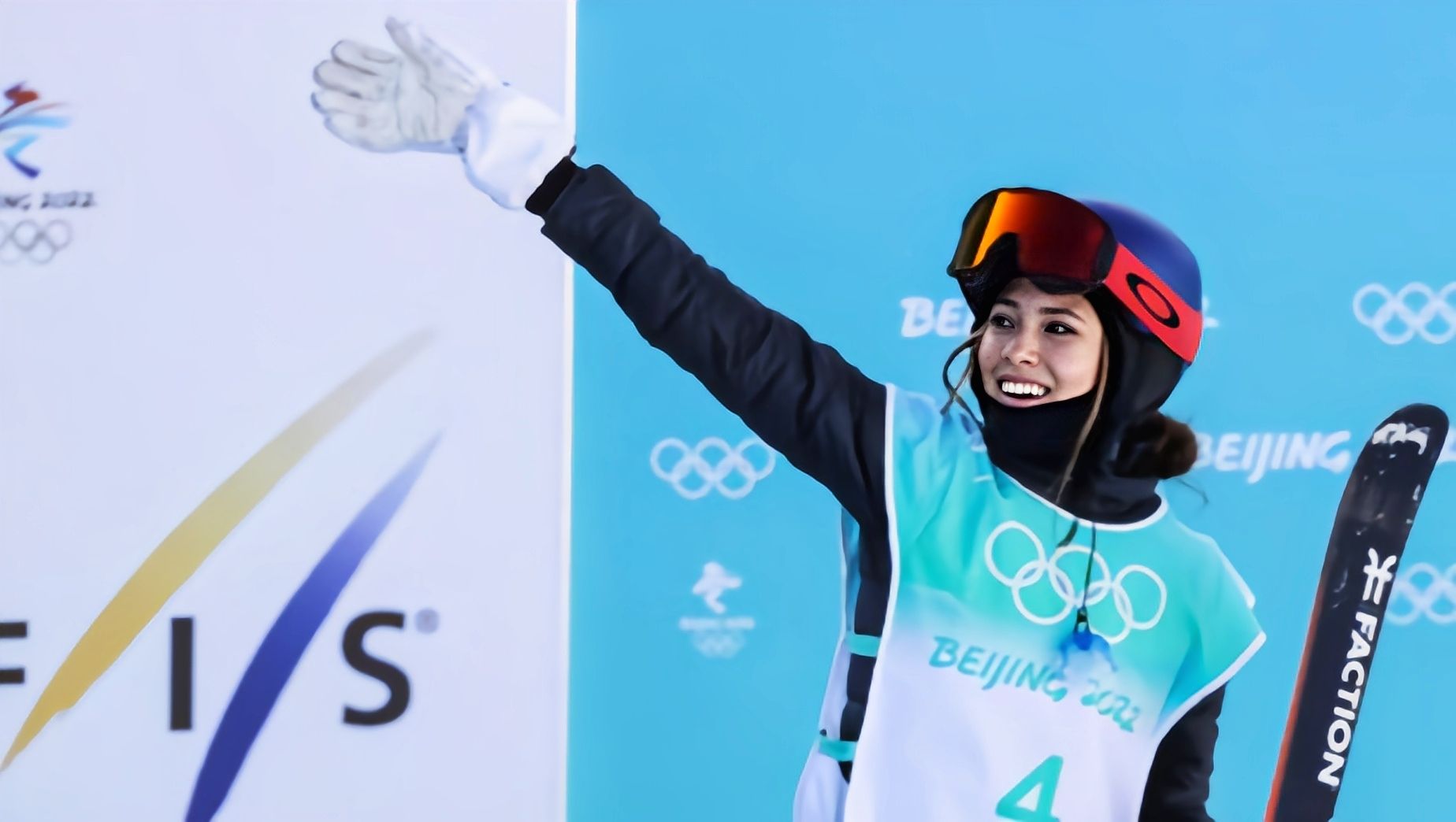 谷爱凌滑雪视频跟别人的对比,谷爱凌带火了滑雪