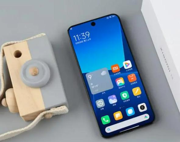 小米13和同价位华为比较,小米13新款骁龙8g2手机