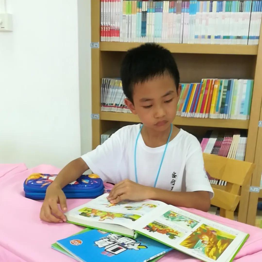 听英语歌能提升英语学习吗,英语学习是听重要还是读重要